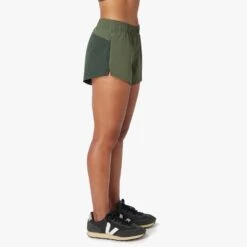 The Atlantique Short | Thyme Colorblock -Fair Harbor F22 ATLANTIQUESHORT GREEN ON FIG 0060 d5668dde ad2e 4a72 b937 a07ae161b960
