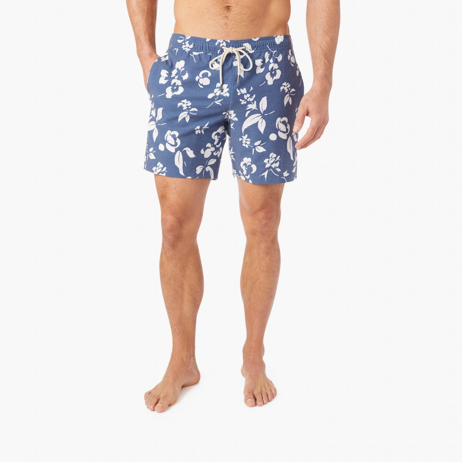 The Bayberry Trunk | Navy Floral 6 The Bayberry Trunk | Navy Floral - Image 4